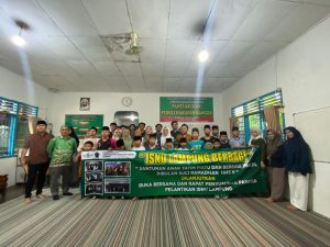 Pengurus Wilayah Ikatan Sarjana Nahdlatul Ulama Lampung Gelar Bakti Sosia dan Buka Bersama